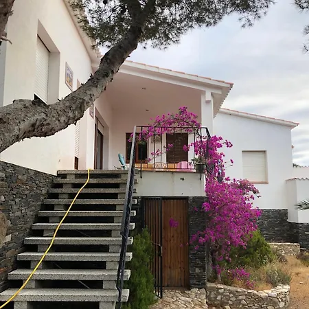 Arbolitos Villa *